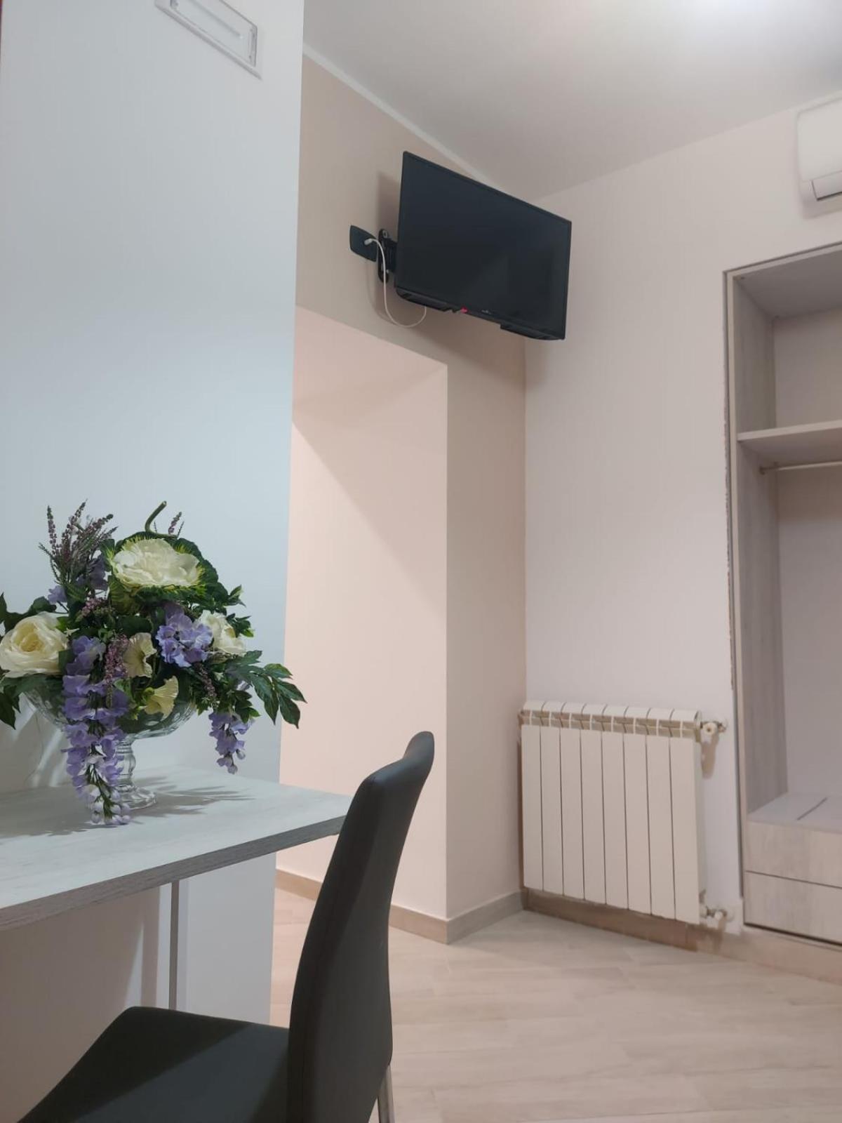 Kalgheros Luxury Rooms อากริเจนโต ภายนอก รูปภาพ